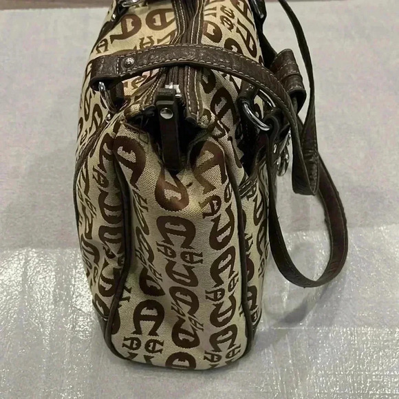 VTG ETIENNE AIGNER Brown Monogram Canvas Shoulder Tote - Picture 5 of 11
